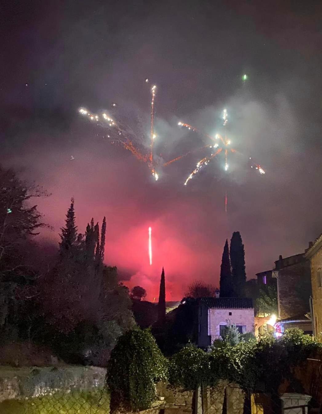 Charmante Maison A Saint Guilhem Le Desert エクステリア 写真