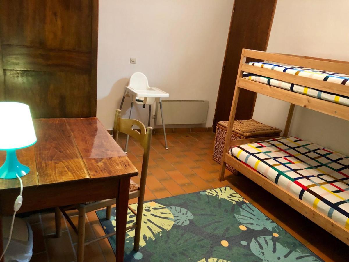 Charmante Maison A Saint Guilhem Le Desert エクステリア 写真